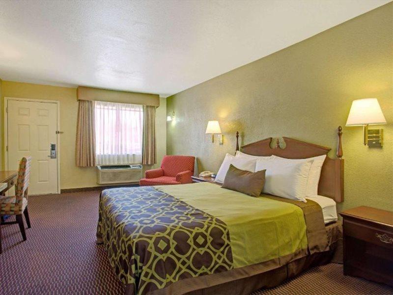 ทูซอน เอแซด ทราเวลลอดจ์ Hotel Cortaro ภายนอก รูปภาพ