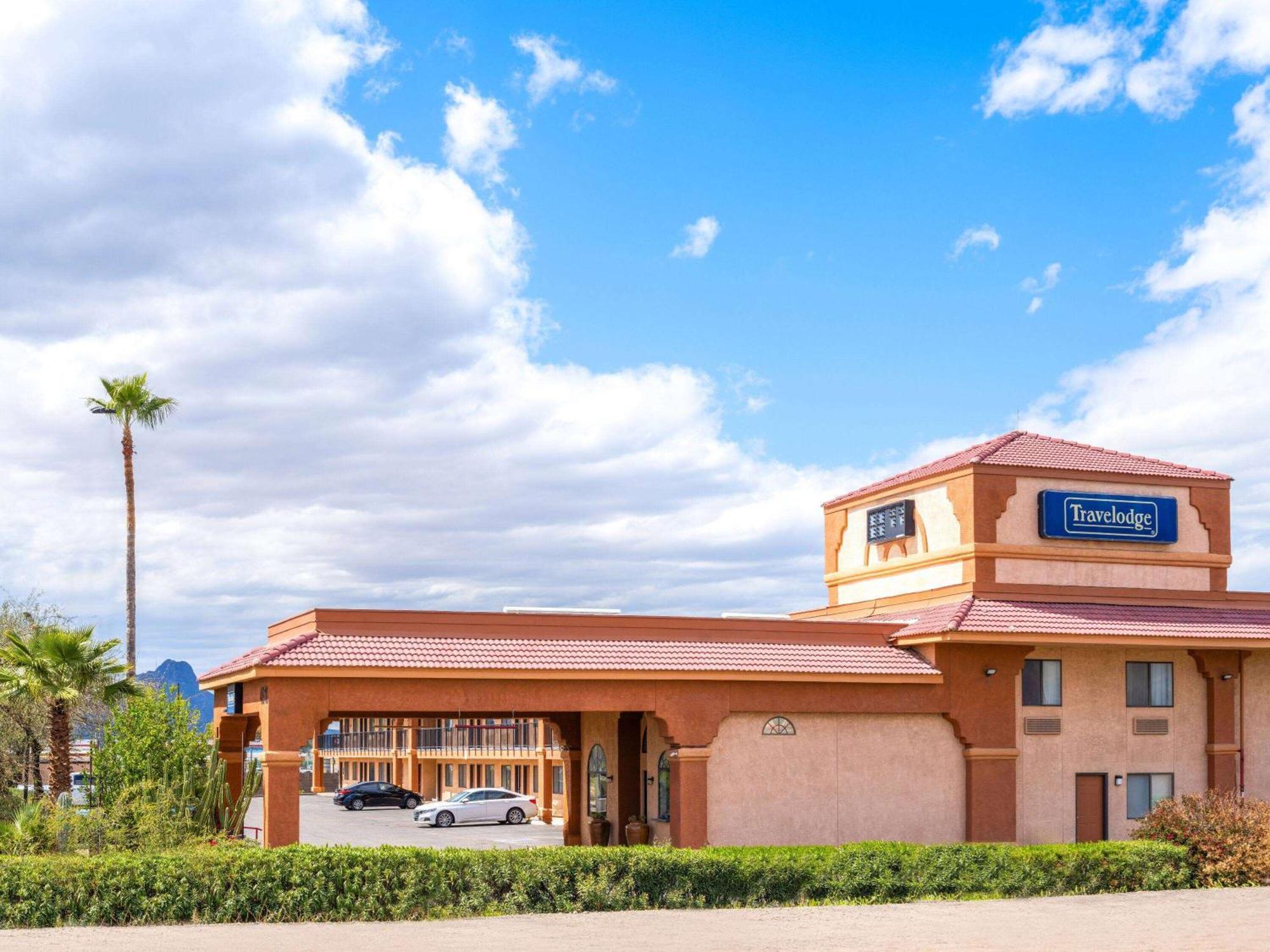 ทูซอน เอแซด ทราเวลลอดจ์ Hotel Cortaro ภายนอก รูปภาพ